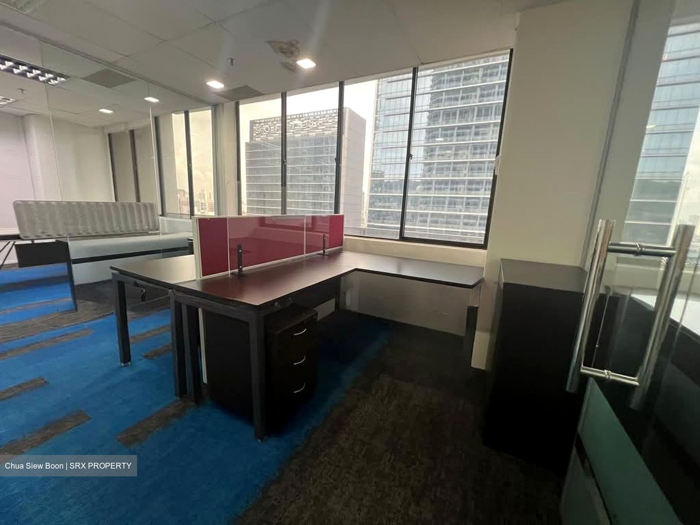 International Plaza (D2), Office #600093711
